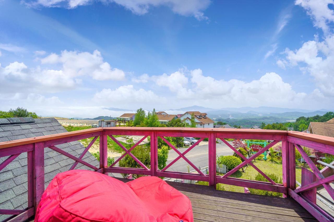 Pungcha & Herb Pension Пьончан Екстериор снимка