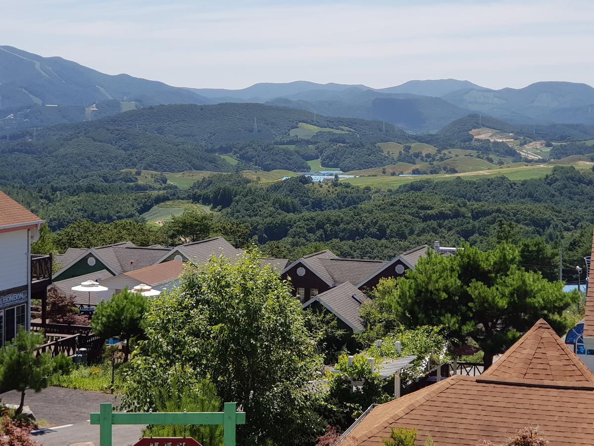 Pungcha & Herb Pension Пьончан Екстериор снимка