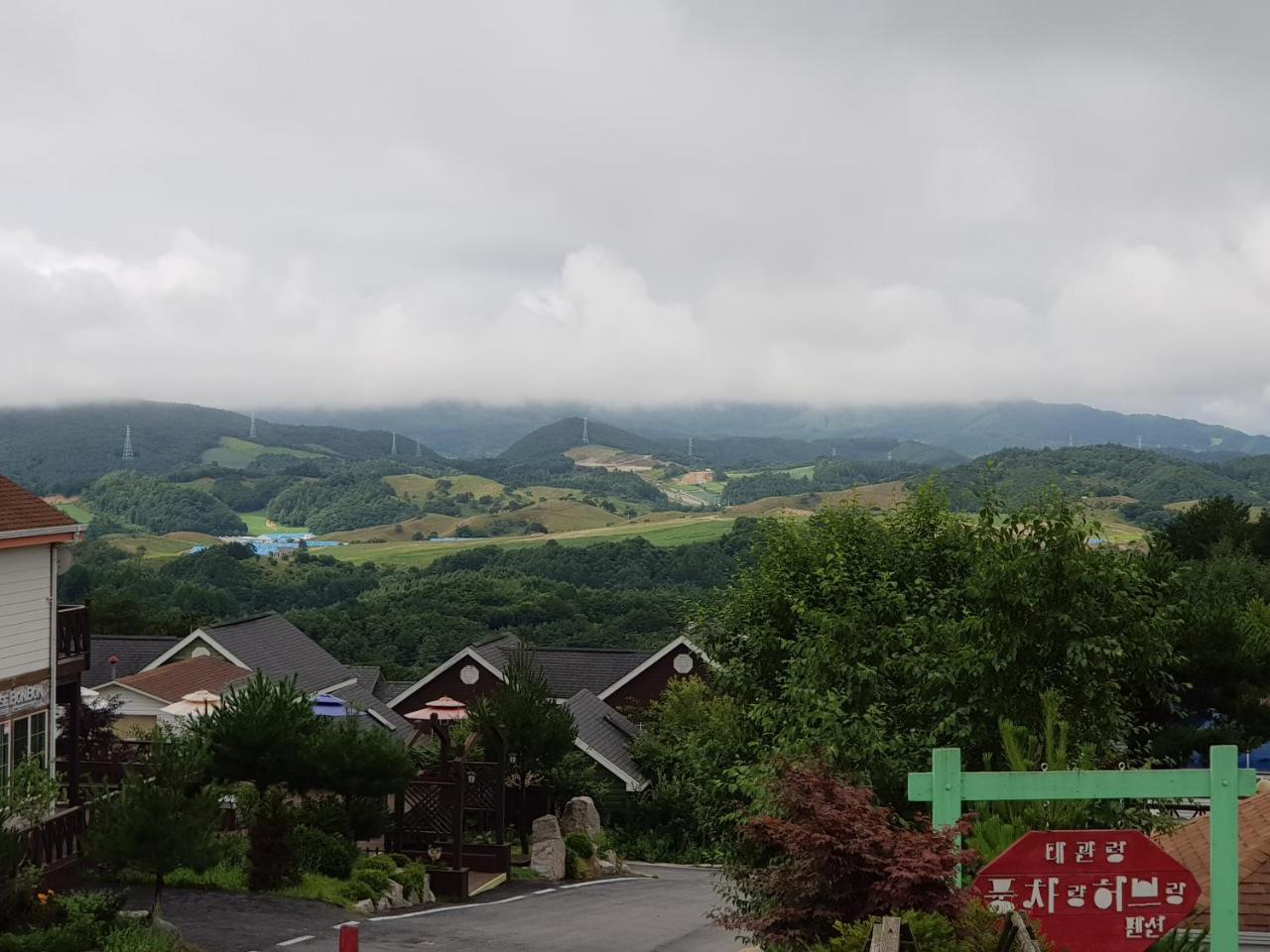 Pungcha & Herb Pension Пьончан Екстериор снимка