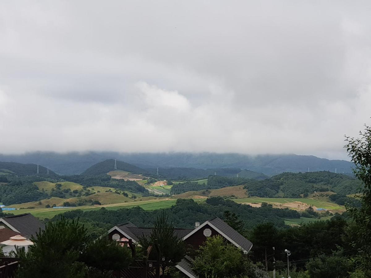 Pungcha & Herb Pension Пьончан Екстериор снимка